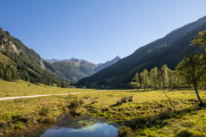 The Seidlwinkltal with the mountain landscape of the Hohe Tauern, Hohe Tauern National Park, Wörthersee, Pinzgau, Salzburg, Austria, September 2018 The Seidlwinkltal with the mountain landscape of the Hohe Tauern, Hohe Tauern National Park, Wörthersee, Pinzgau, Salzburg, Austria, September 2018